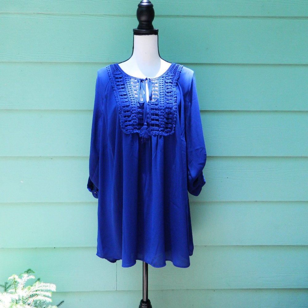 3/$20 SIGNATURE STUIDO Blouse